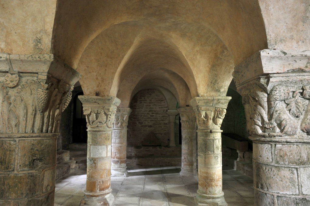 Saint-Parize-le-Châtel - La crypte (v. 1115-1120)