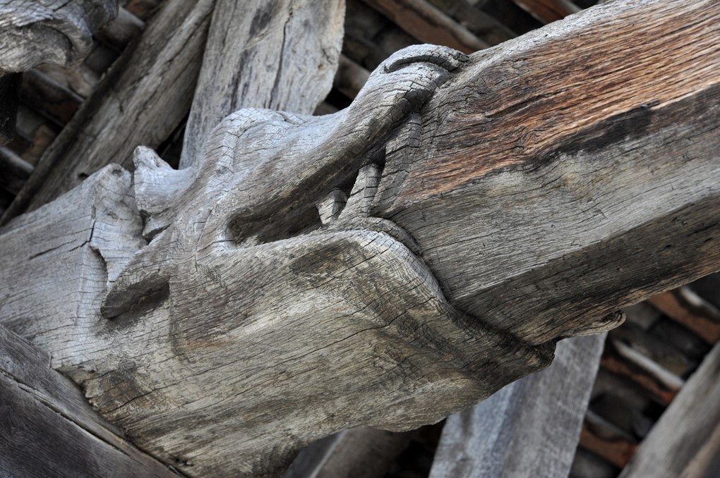 Beaune - Eglise Saint-Nicolas (fin XIIe-XVe siècle) - Détail de la charpente du porche (XVe siècle)