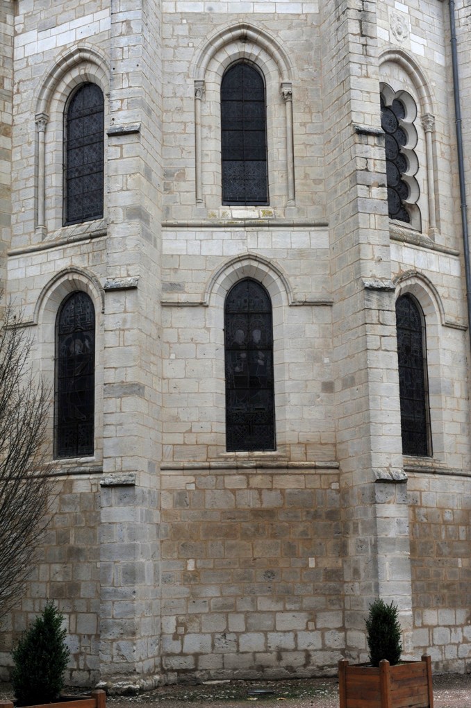 Prémery - Collégiale Saint-Marcel - Abside à pans coupés (XIIIe siècle)