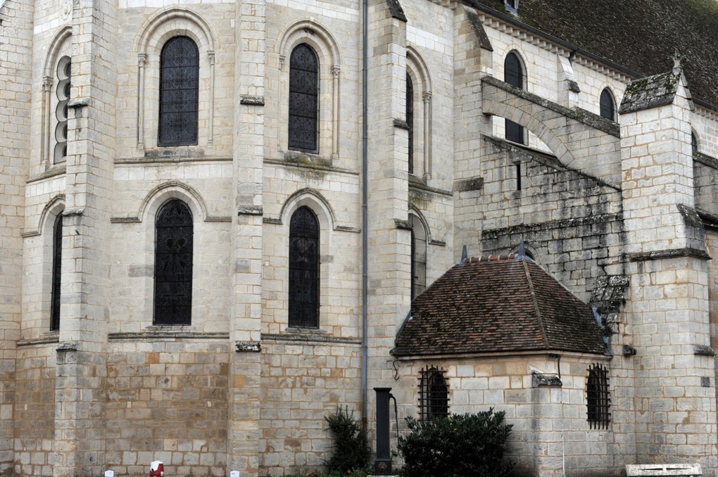 Prémery - Collégiale Saint-Marcel - Abside et collatéral nord (XIIIe siècle)