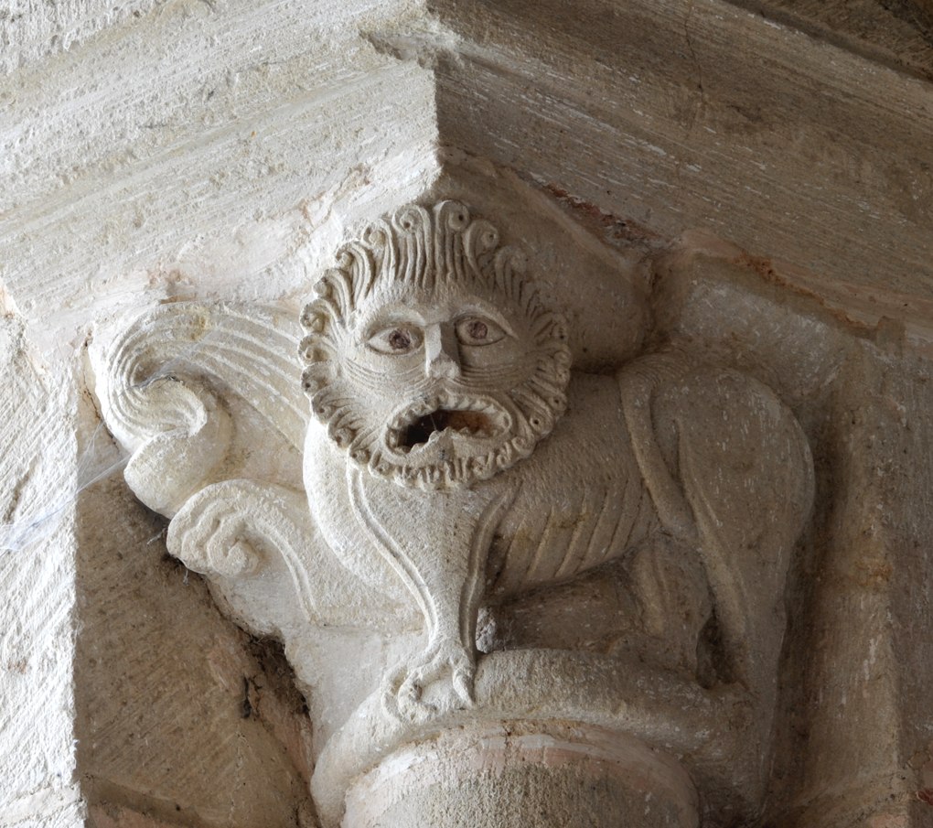 Saint-Révérien - Eglise Saint-Révérien - Chapiteau d'une absidiole (XIIe siècle)