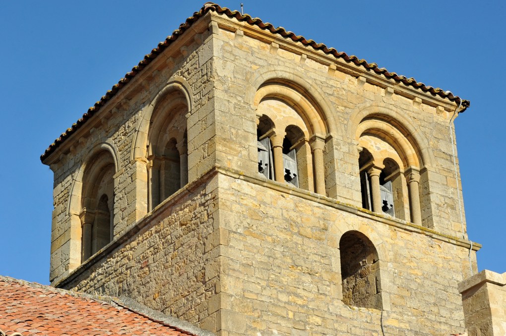 Iguerande - Ancienne priorale Saint-André : le clocher