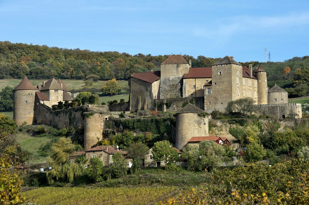 Berzé-le-Châtel - Le château (Xe-XVe siècle)