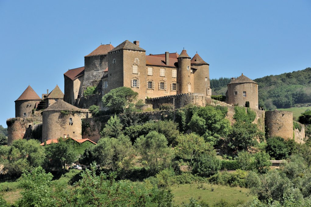 Berzé-le-Châtel - Le château (Xe-XVe siècle)
