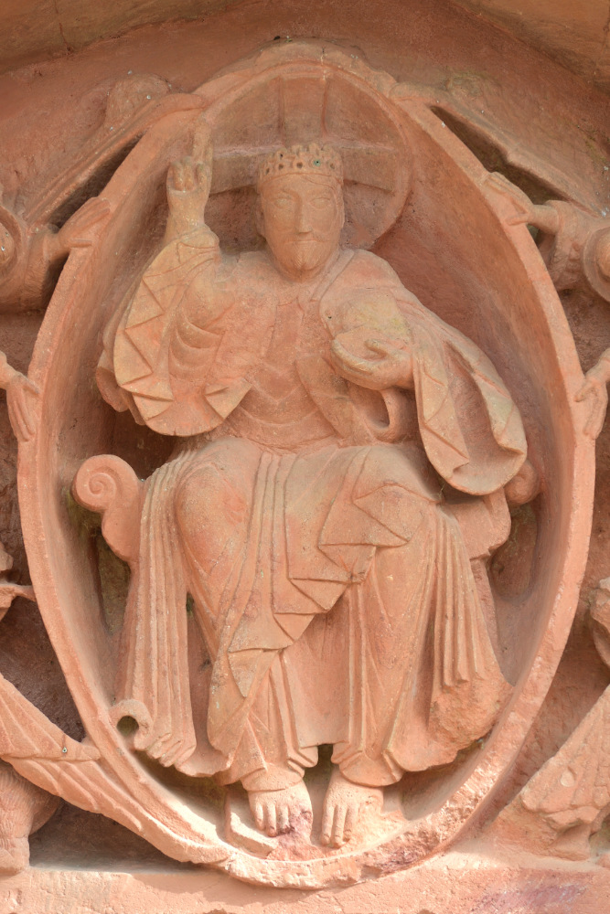 Chassenard - Eglise saint-Georges : le tympan (XIIe s.)
