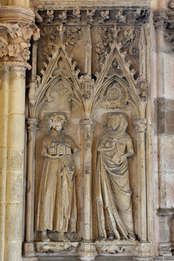 Saint-Père - Eglise Notre-dame - Narthex - Donateurs (début du XIVe s.)