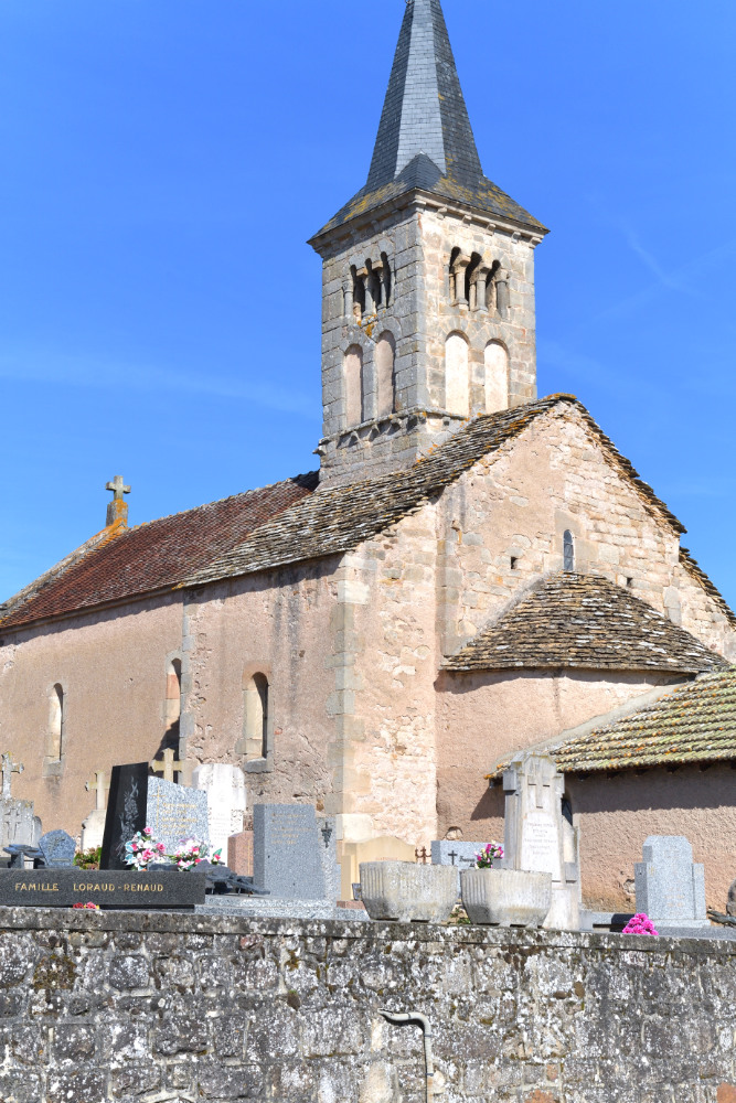 Chiddes - Eglise Saint-Etienne (chevet du XIIe s.)