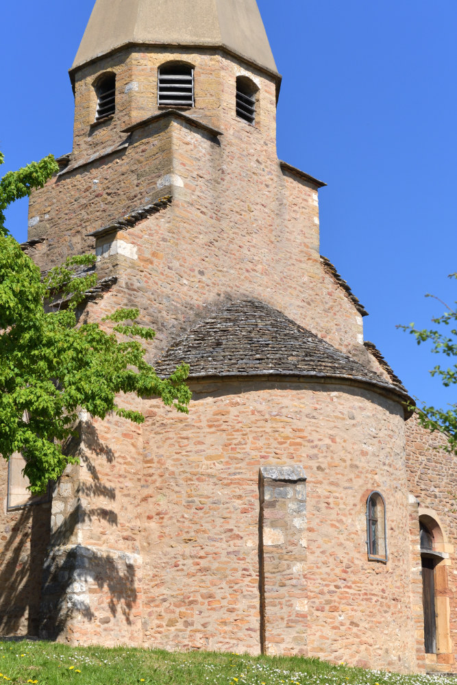 Saint-Vérand Eglise Saint-Vérand (XIIe s.)